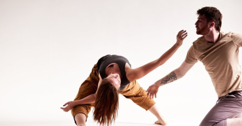 Luail contemporary dancers (illustrative company photo)